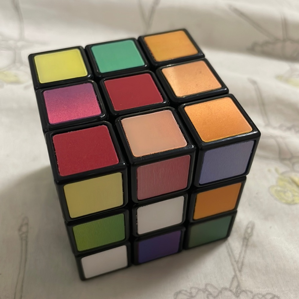 Set of 2 Rubik’s Cubes (unsolved)